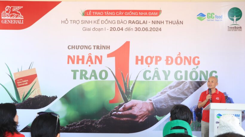 GENERALI VIETNAM TRAO TẶNG CÂY GIỐNG NHA ĐAM CHO ĐỒNG BÀO RAGLAI Ở NINH THUẬN