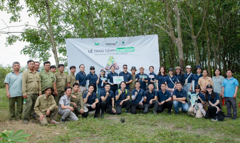 GO GREEN GO UP – TREEBANK CÙNG VIETCAP TRAO TẶNG 6.000 CÂY TẠI RỪNG PHÒNG HỘ DẦU TIẾNG, TÂY NINH